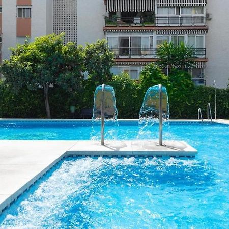 Central Beach Apartment With Free Parking And Pool Marbella Zewnętrze zdjęcie