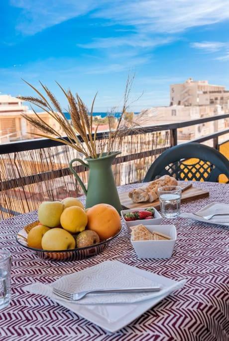 Central Beach Apartment With Free Parking And Pool Marbella Zewnętrze zdjęcie