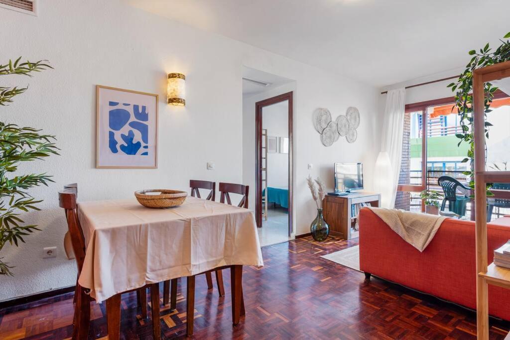 Central Beach Apartment With Free Parking And Pool Marbella Zewnętrze zdjęcie